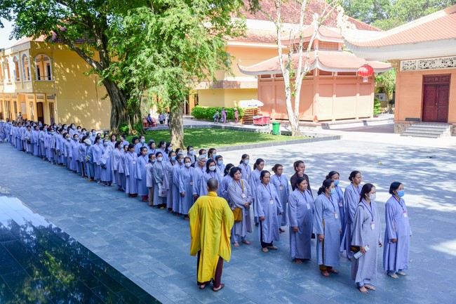 Dharma Talk “Peaceful place to stop ” – The 96th Seven-Day Retreat